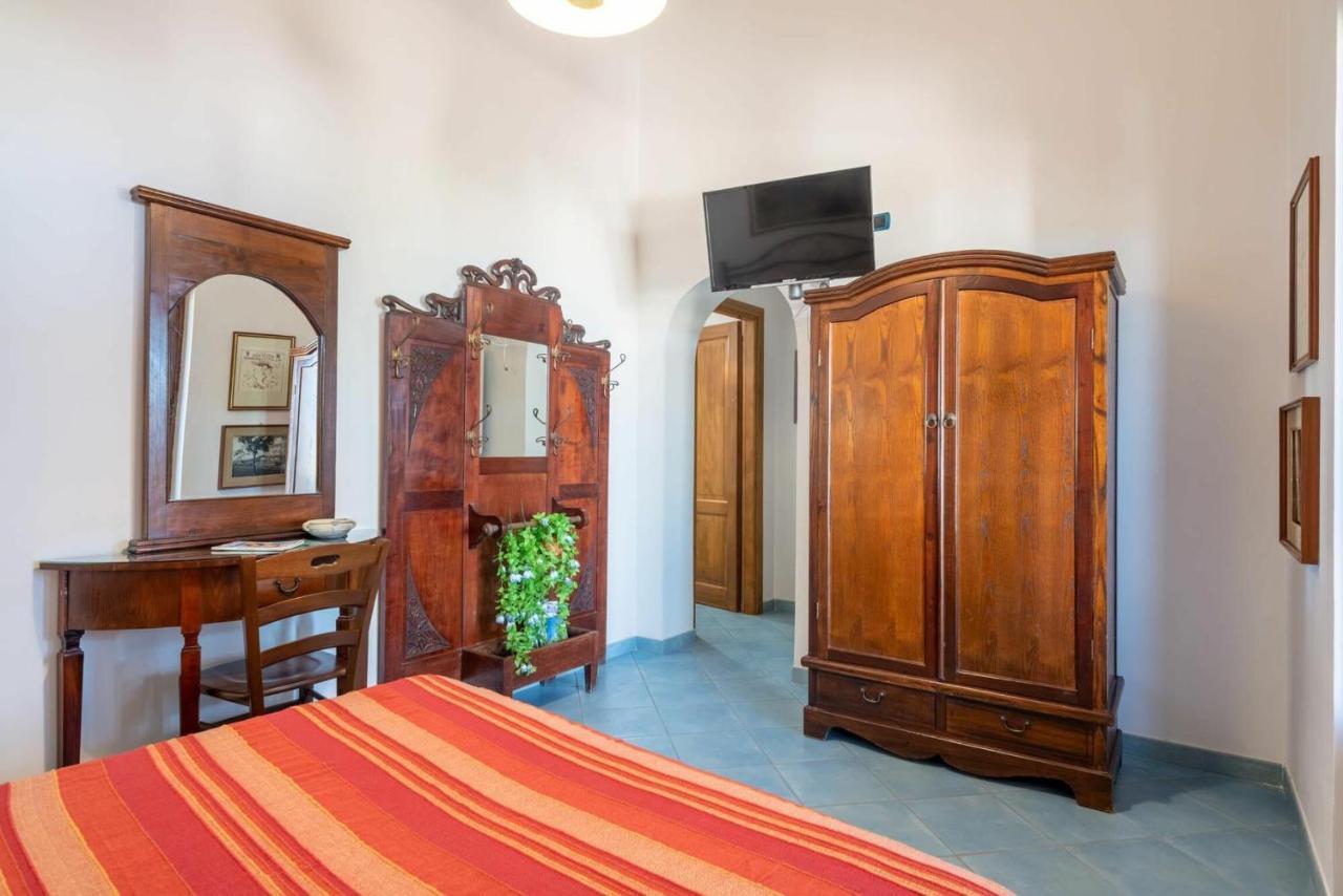 Casa Vacanza Artemis Lipari  Exterior photo