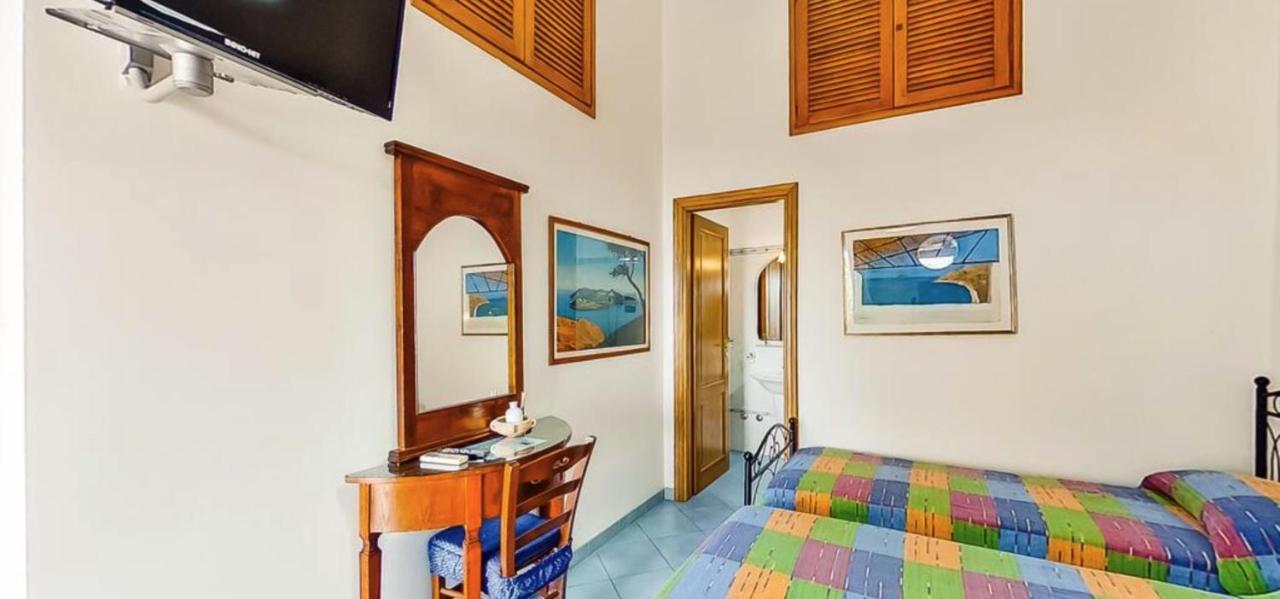 Casa Vacanza Artemis Lipari  Exterior photo